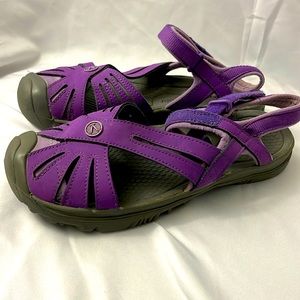 Keen Rose Sandal Womens Purple Synthetic Sport Sandals Shoes. European size 38.